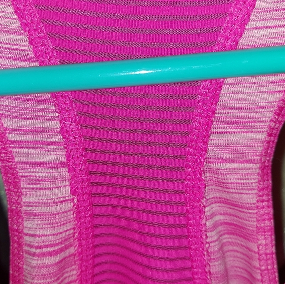 Pink Danskin Now Tank Top size Large - Picture 6 of 8